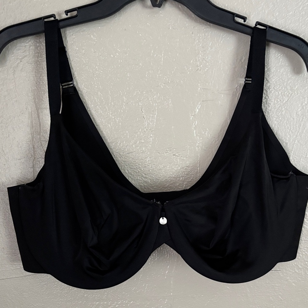 Cacique Lane Bryant Underwire Bra Black 40DDD Back Smoothing Lightly Lined